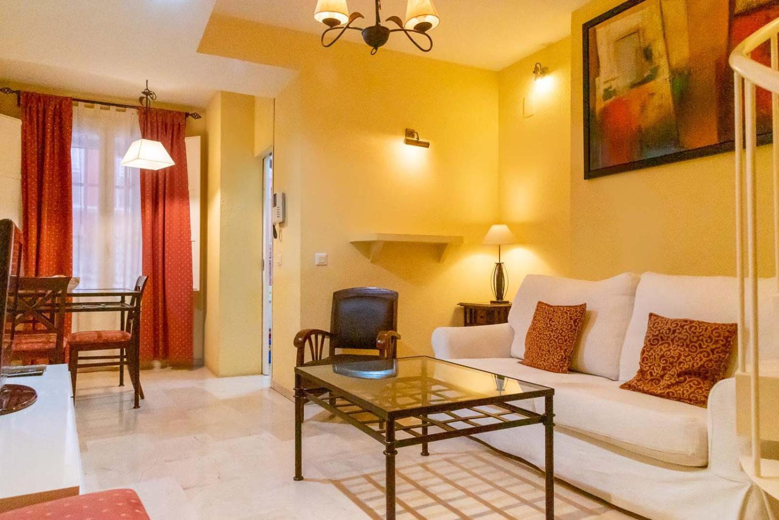 סביליה Apartamento Lirio Donkey מראה חיצוני תמונה
